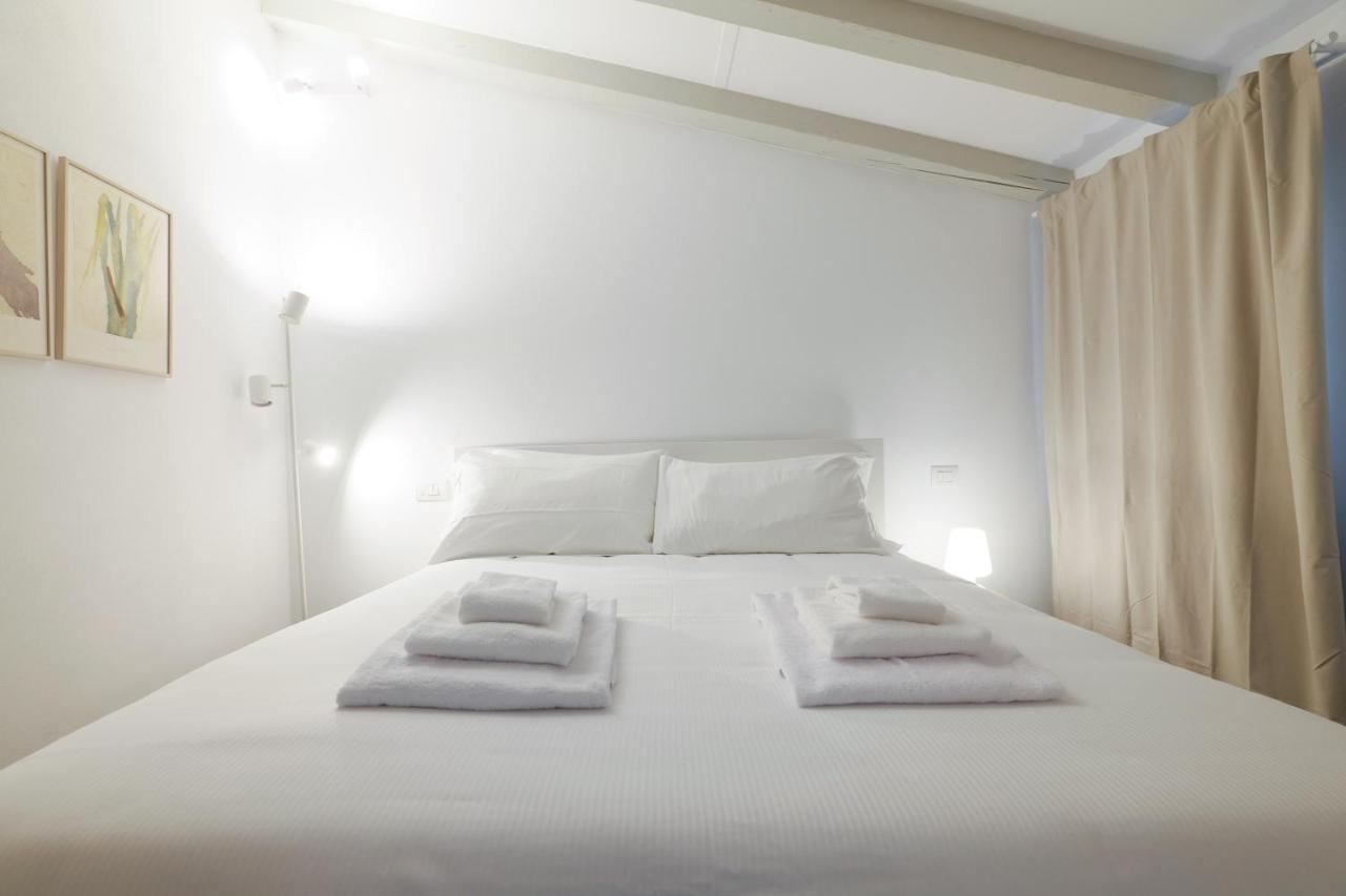 Prestige Boutique Homes - Il Nido Dei Navigli Milano Eksteriør billede