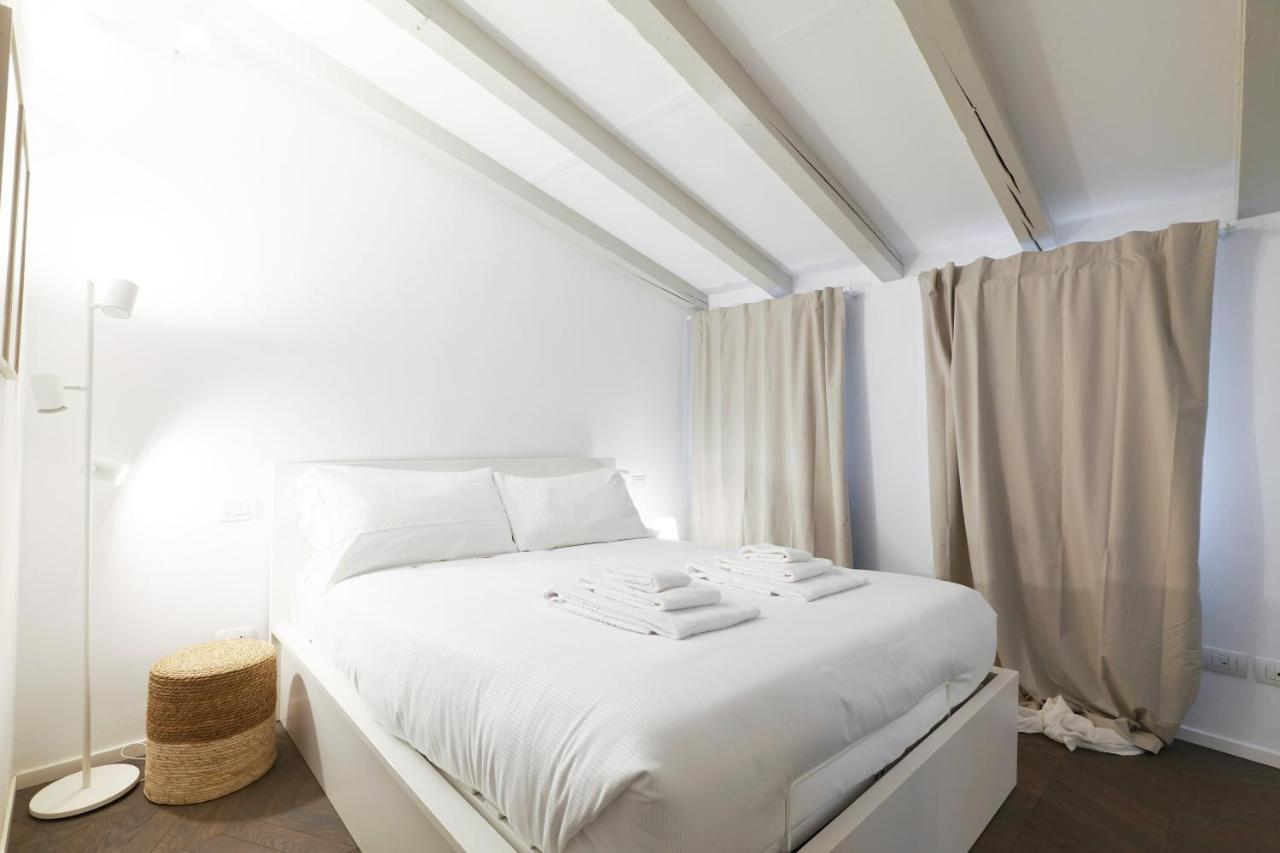 Prestige Boutique Homes - Il Nido Dei Navigli Milano Eksteriør billede