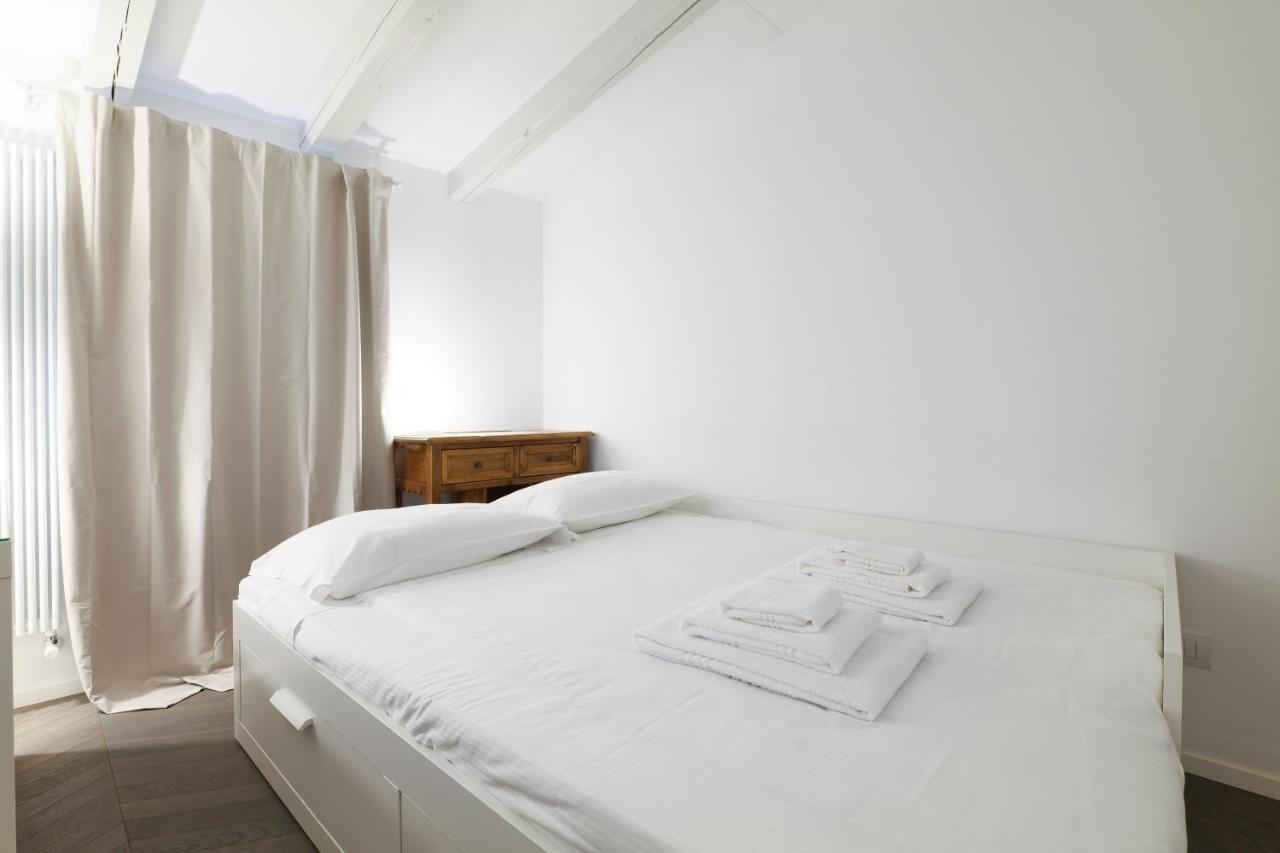 Prestige Boutique Homes - Il Nido Dei Navigli Milano Eksteriør billede