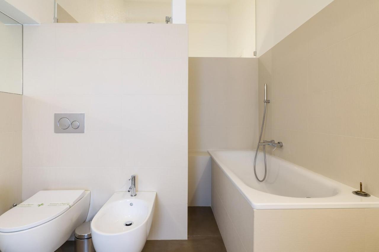 Prestige Boutique Homes - Il Nido Dei Navigli Milano Eksteriør billede