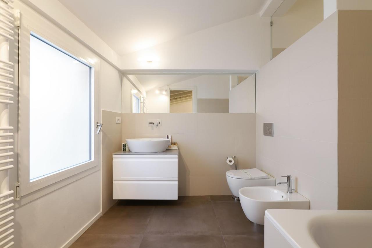 Prestige Boutique Homes - Il Nido Dei Navigli Milano Eksteriør billede