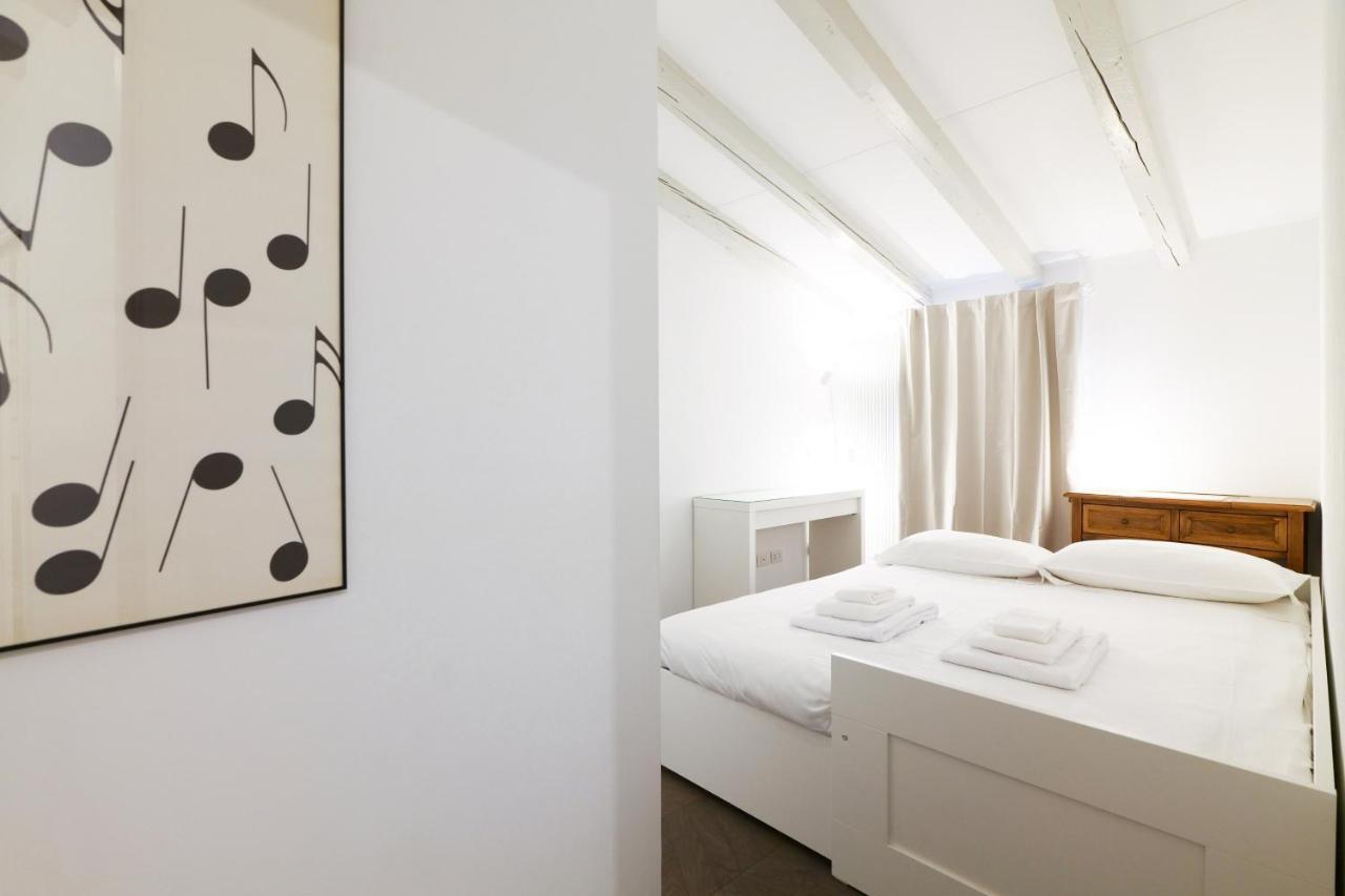 Prestige Boutique Homes - Il Nido Dei Navigli Milano Eksteriør billede